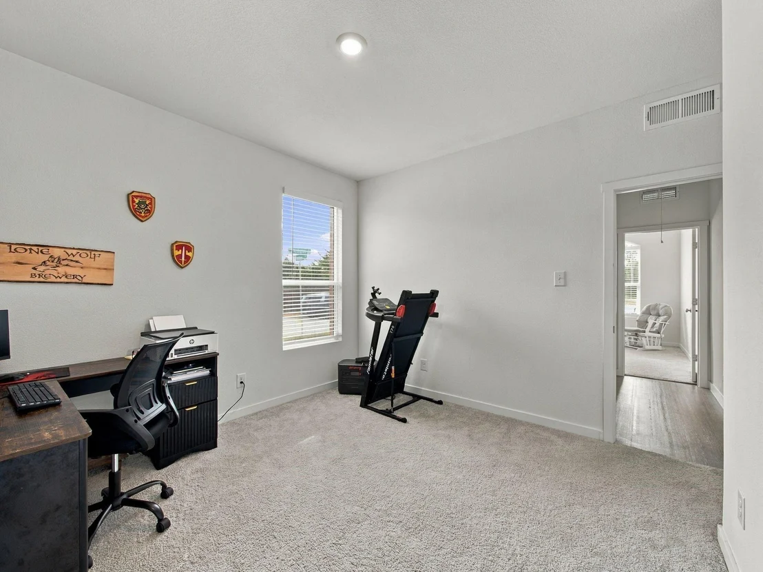 Photo of 1818 Holden Drive