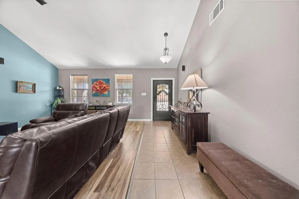 Photo of 2102 Meadow View Drive