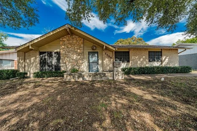 Photo of 1759 Gross Road