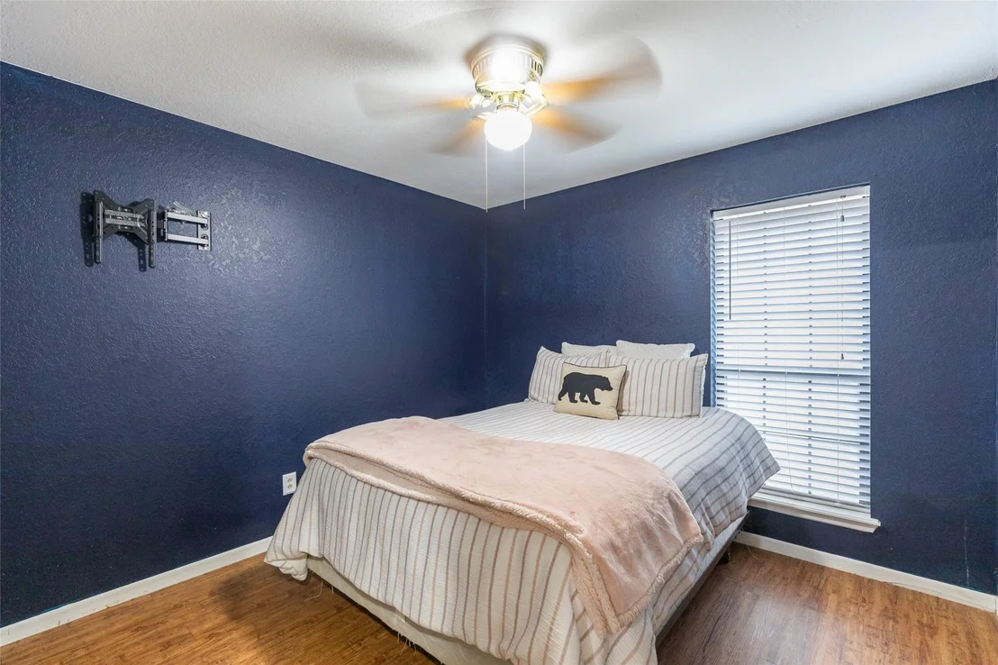 Photo of 3166 Constitution Avenue
