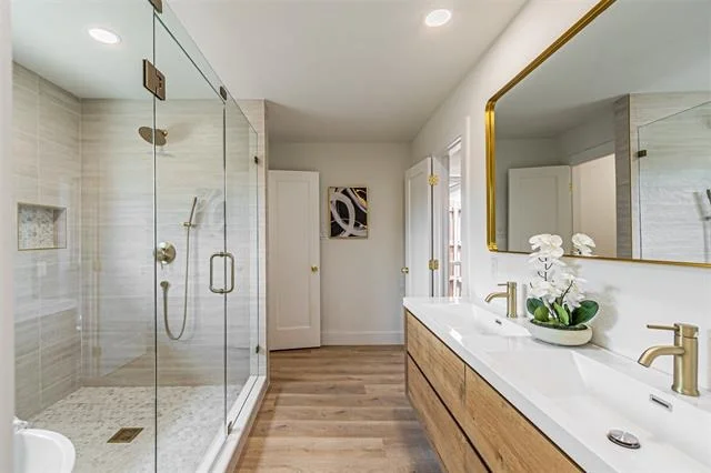 Photo of 2220 Greenvalley Drive