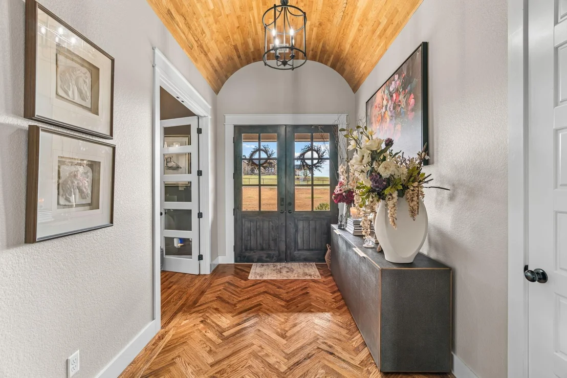 Photo of 210 Wren View