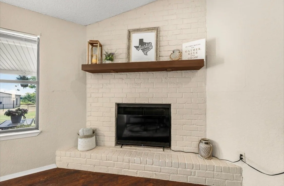 Photo of 3517 W Moonlight Drive