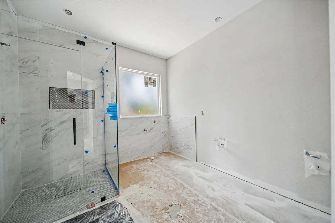 Photo of 513 Armstrong Road