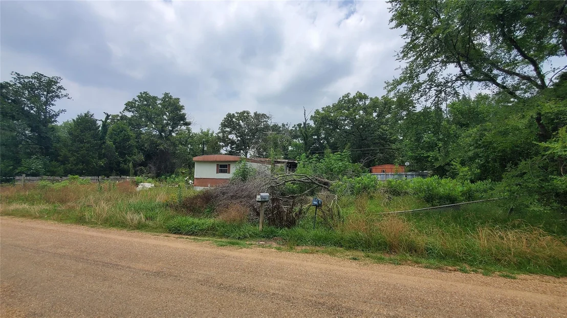 Photo of 7124 Choctaw Drive