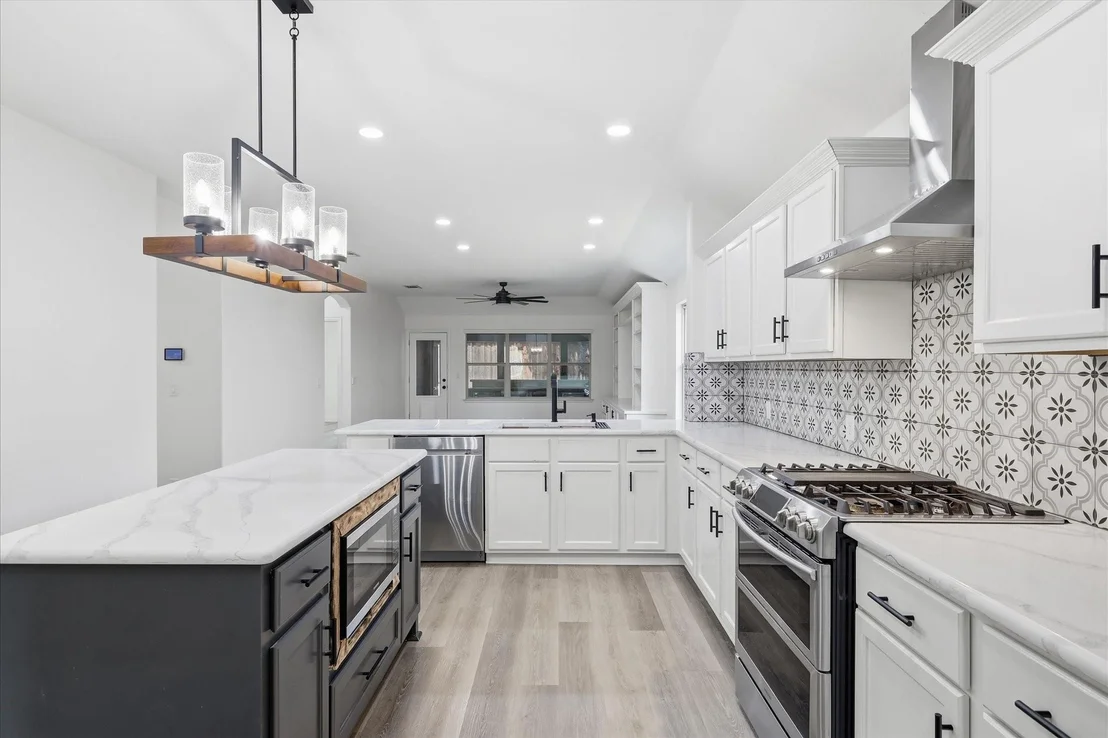 Photo of 5608 Millers Creek Drive