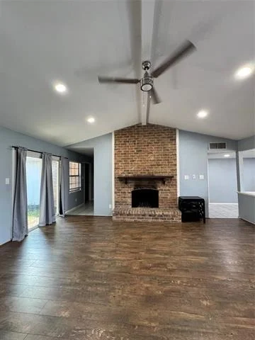 Photo of 2730 Centennial Drive