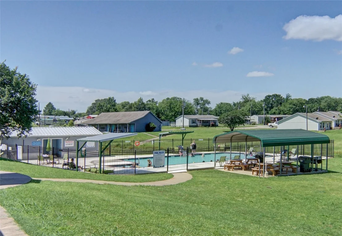 Photo of 187 Shawnee