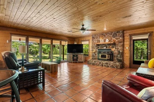 Photo of 1081 County Road 3875