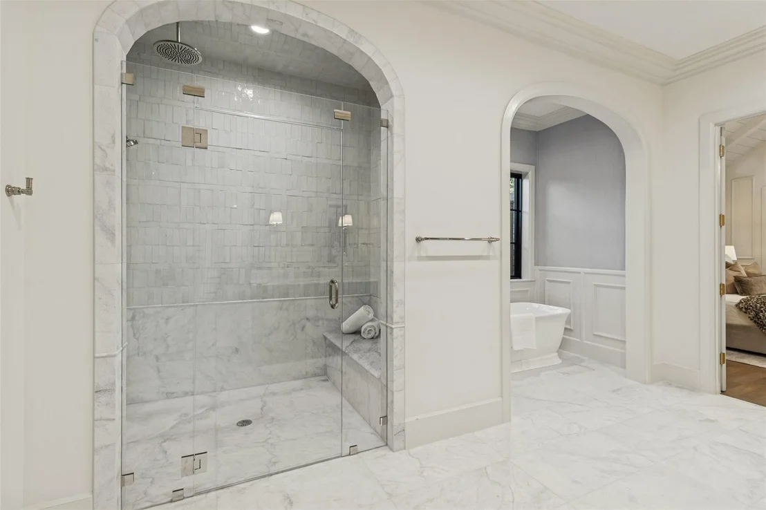 Photo of 6910 Wabash Circle