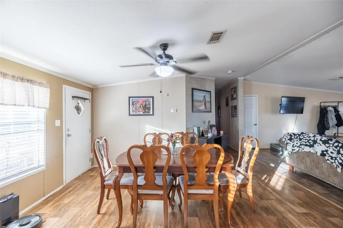 Photo of 6370 County Road 107