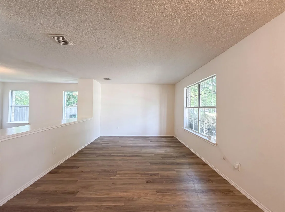 Photo of 2320 Bantry Lane