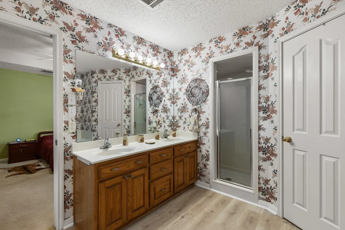 Photo of 2800 Comanche Trail