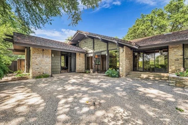 Photo of 3716 Laguna Vista Drive