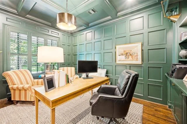 Photo of 5638 Greenbrier Drive