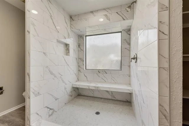 Photo of 443 Dinalynn Street