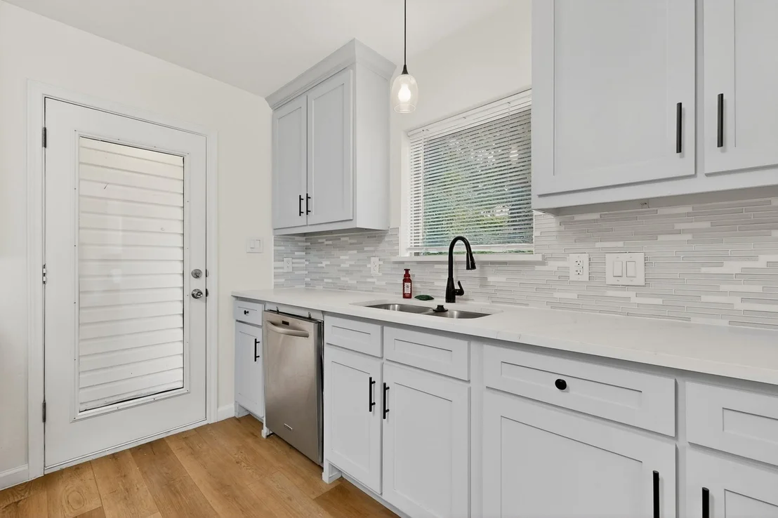 Photo of 405 Elm Drive