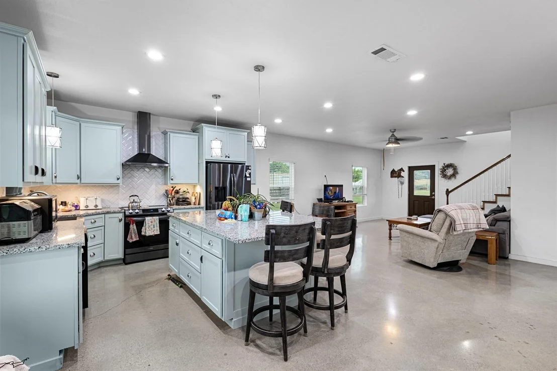 Photo of 124 County Road 4511