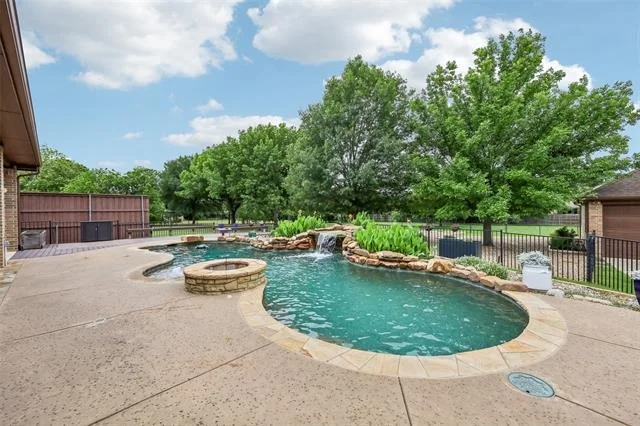 Photo of 10473 Rogers Road