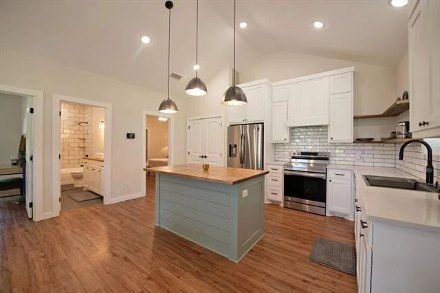 Photo of 6612 Eastview Drive