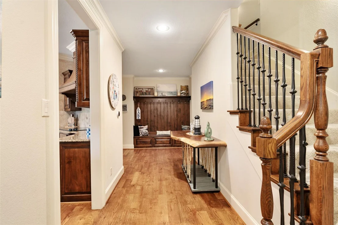 Photo of 229 Lakeside Drive