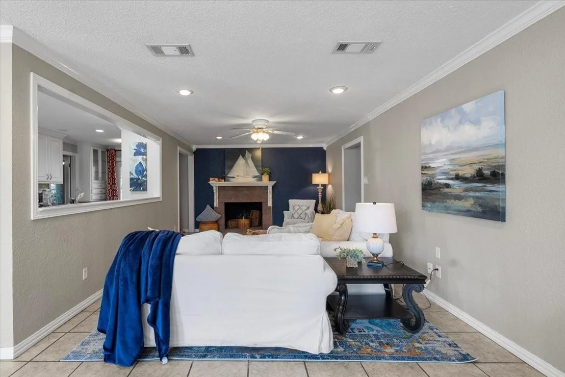 Photo of 1715 Leisure Lane