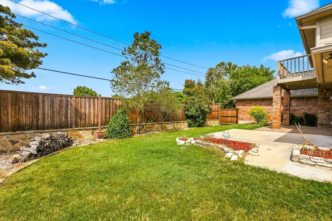 Photo of 1222 Dentonshire Drive