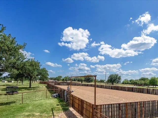 Photo of 4314 County Road 1008