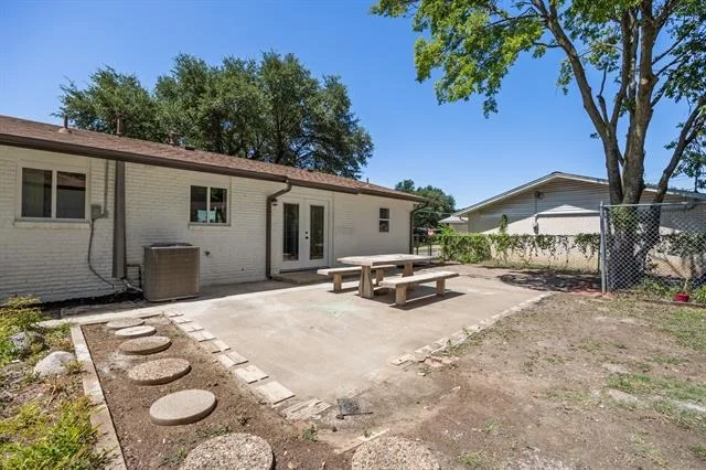 Photo of 4577 Silversprings Drive