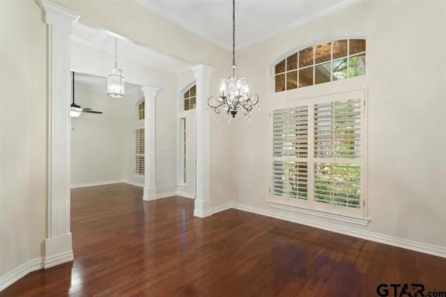 Photo of 1620 Brookhollow Drive