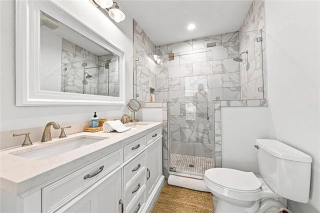 Photo of 104 Doering Bay Circle
