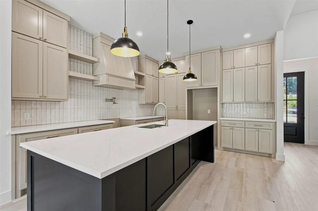 Photo of 3023 Mallory Drive