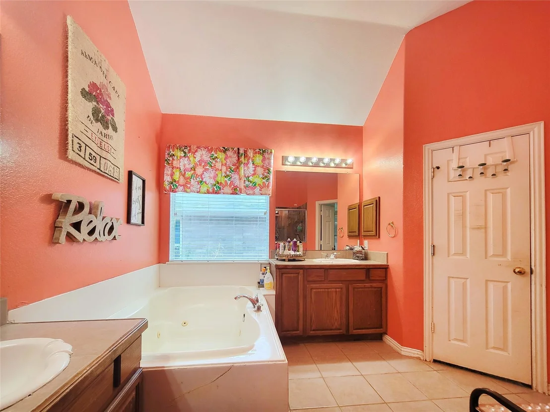 Photo of 3808 Drexel Drive