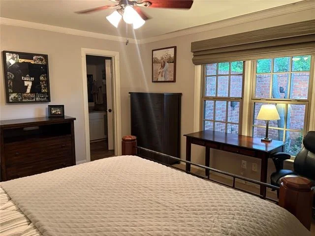 Photo of 1533 Elmwood Drive