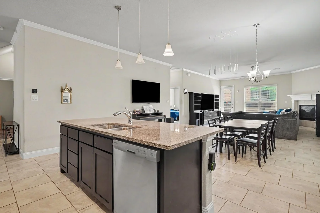 Photo of 646 Harris Ridge Drive