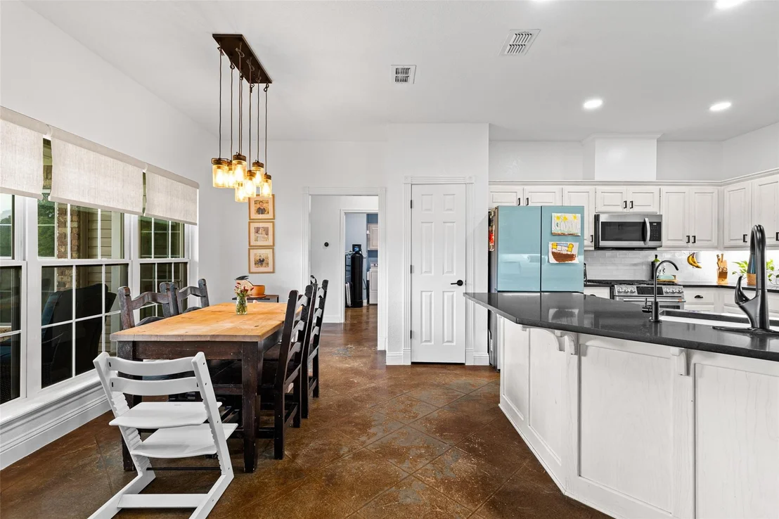 Photo of 152 Black Hawk Lane