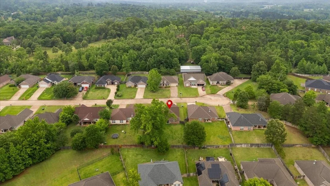 Photo of 220 Sandstone Lane