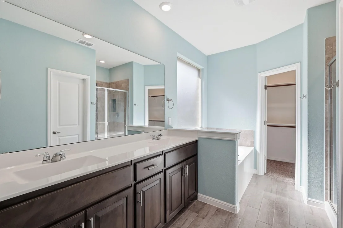 Photo of 1044 Blackhorse Trail