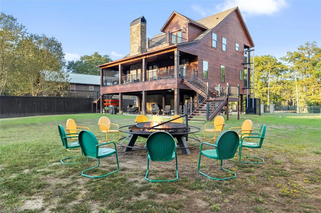 Photo of 742 Private  Road 7219