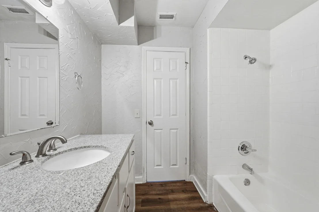 Photo of 1500 Sandy Creek Drive