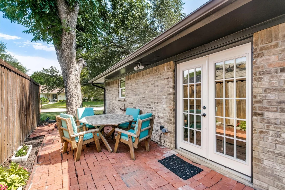 Photo of 2736 Grandview Drive