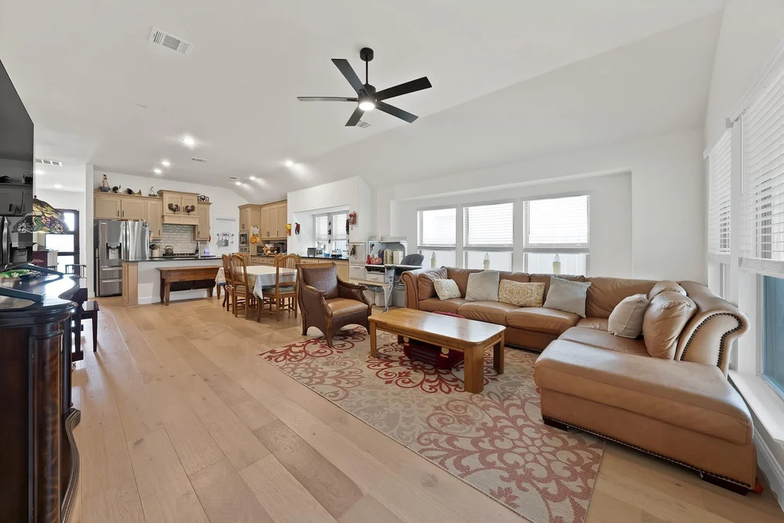 Photo of 1521 Alexander Drive