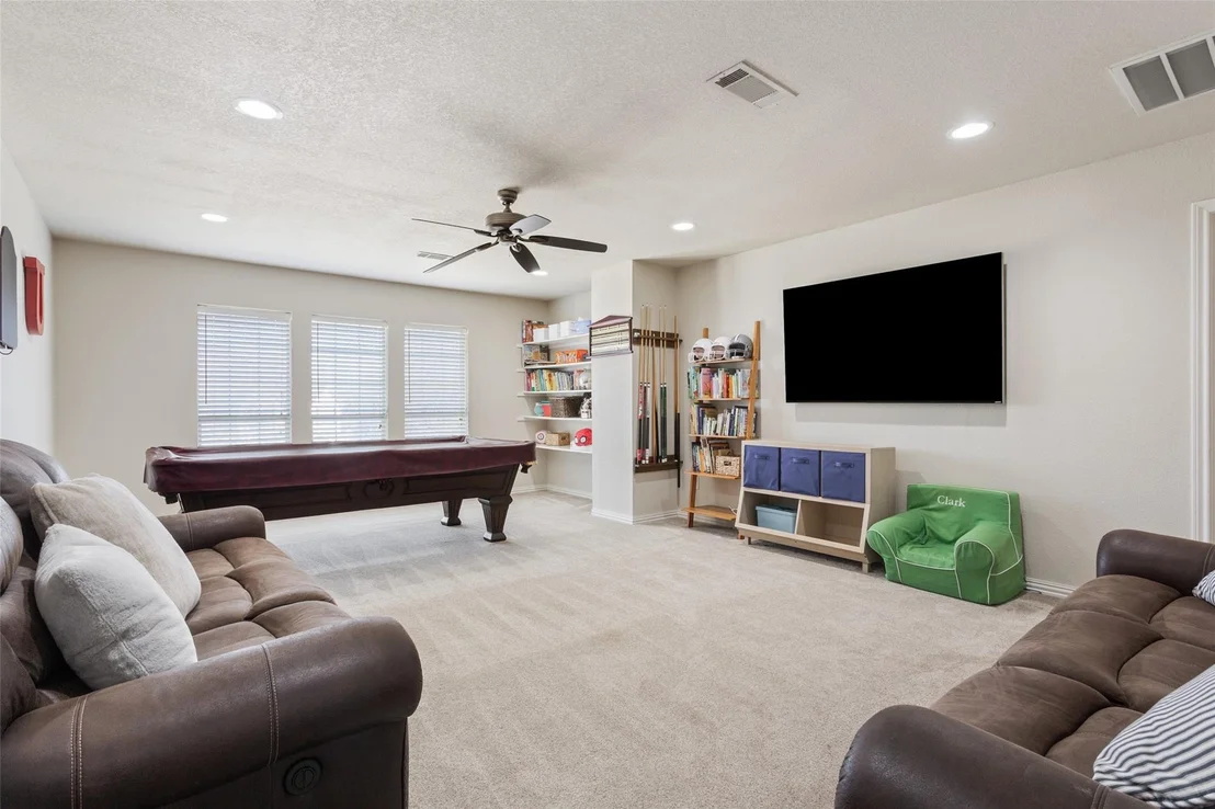 Photo of 319 Winding Creek Lane