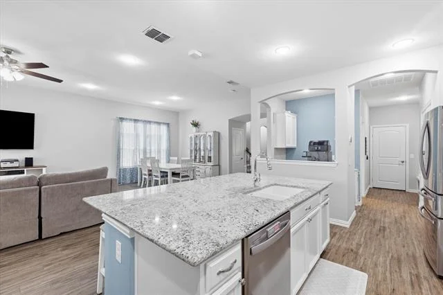 Photo of 825 Crest Breeze Drive