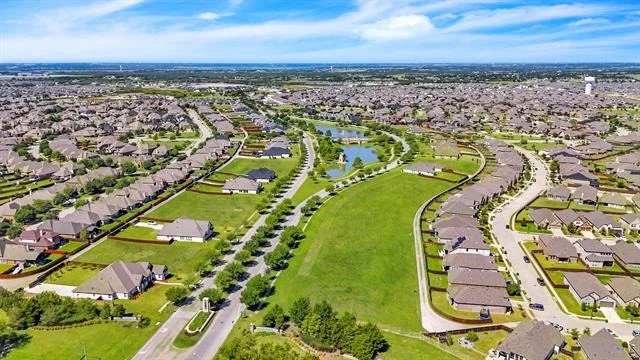 Photo of 1022 Longhill Way