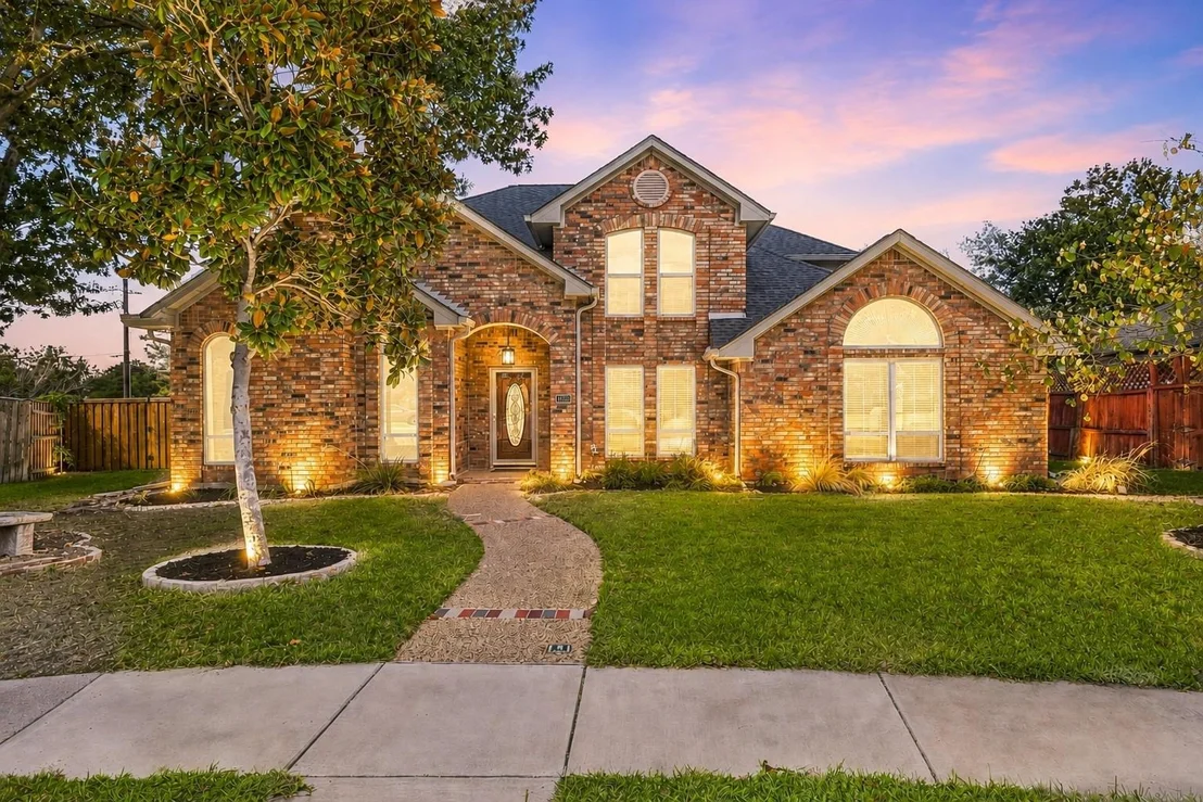 Photo of 1222 Dentonshire Drive