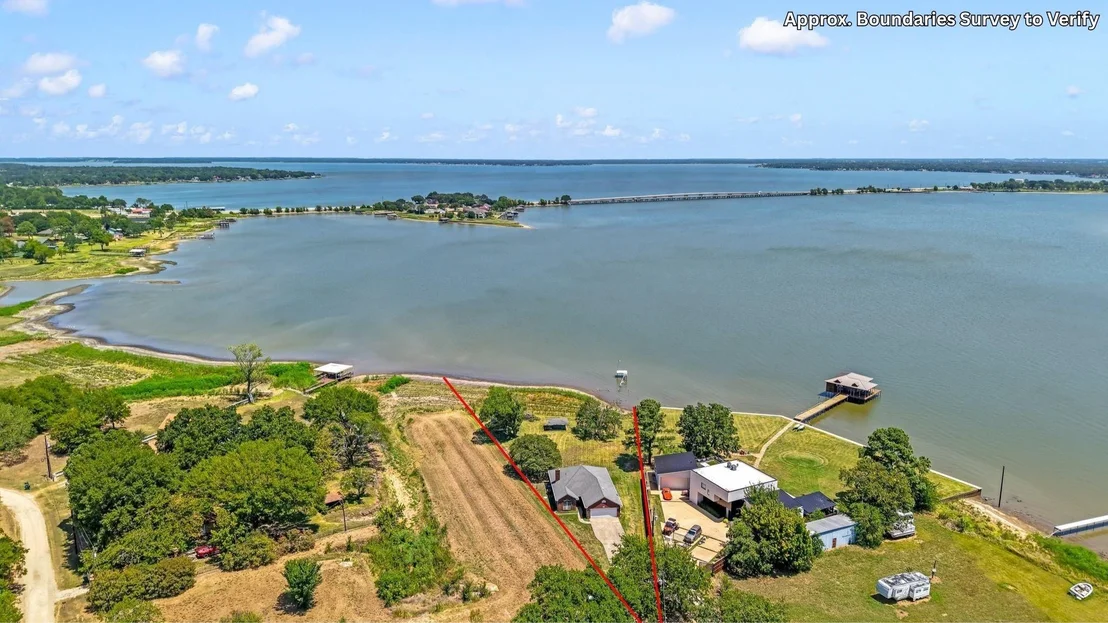 Photo of 1237 Beachview