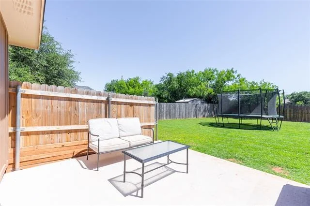 Photo of 7509 Thompson Parkway