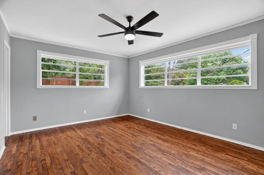 Photo of 6609 Genoa Road