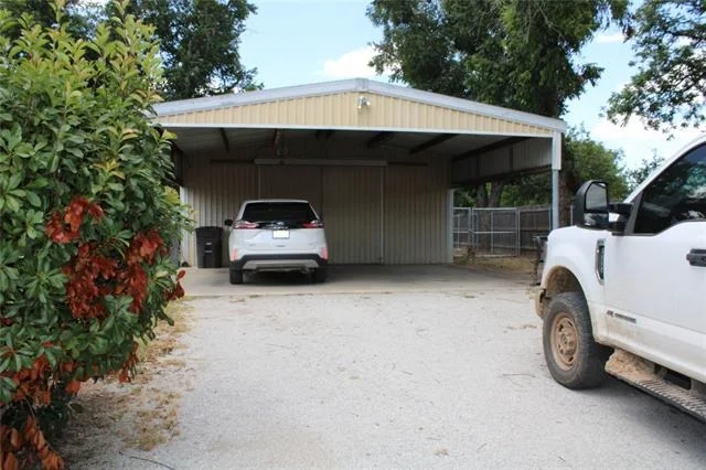 Photo of 208 PARK DR